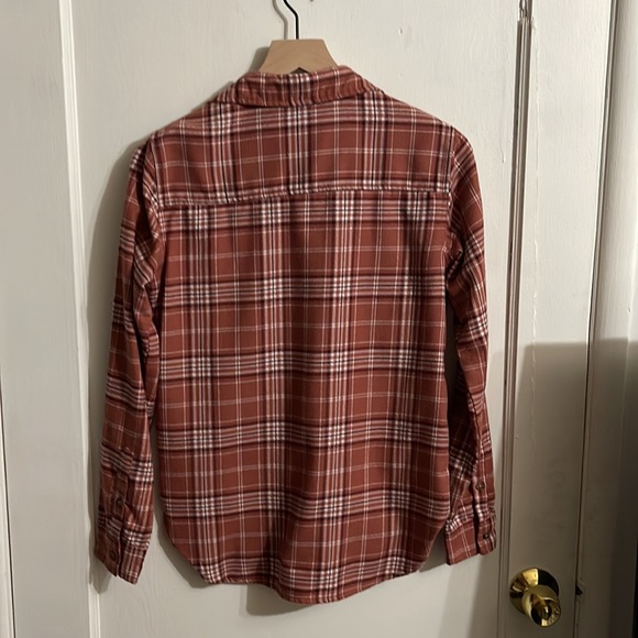 Soft Abercrombie & Fitch plaid flannel - Picture 2 of 3